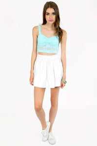 mint-irene-eyelet-crop-top (2).jpg