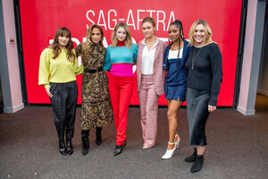 Jennifer+Lopez+SAG+AFTRA+Foundation+Conversation+8p-rkGUKF3Kx.jpg