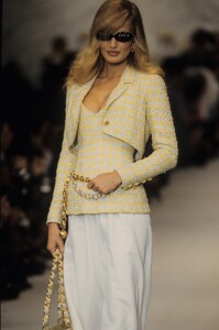 1774515306_karen-mulder(3).thumb.jpg.a5f4b8fe0d554cbdf663fb4ddd468ed5.jpg