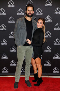 Jessie+James+Decker+E3+Chophouse+Nashville+pxNbBMxfMapx.jpg