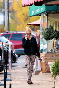         rob111219BZNimage6.jpg