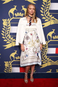 Gemma+Ward+Tommy+Hilfiger+Party+Arrivals+Q8g2r5iUwC_x.jpg