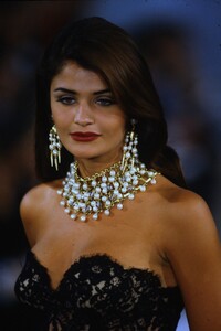 2011152881_donna-karan(1).thumb.jpg.c7c7f2c13680413068256566ed6c6073.jpg