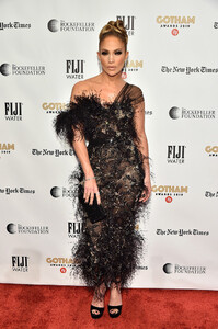 Jennifer+Lopez+IFP+29th+Annual+Gotham+Independent+kndG0JoBXIgx.jpg