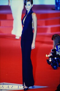 2081532933_versace-hc-fw-1991(5).thumb.jpg.001a7eae1f840ef5c7cc534cfe5d1e8a.jpg