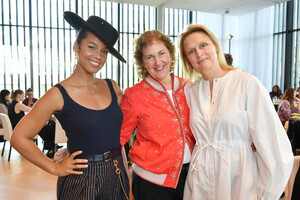 Alicia+Keys+Billboard+x+Amex+Impact+Brunch+SY18sTxRPkrx.jpg