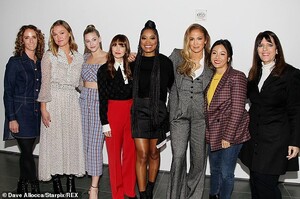 21691614-7745199-Ladies_night_Lopez_posed_for_photographers_with_Producer_Jessica-a-80_1575255216945.jpg
