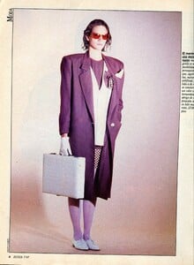244962046_Kristen-SpanishDUNIAmagazine247March30thtoApril13th1987NOVEDADESMARRONGLACEeditorialbyAugustoRobert-3.thumb.jpg.60fc5a0b05000071fda2eeb62386a00e.jpg