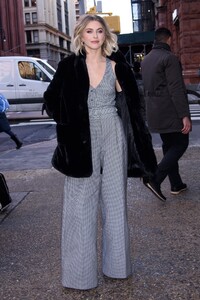       hou041219BZNimage125.jpg