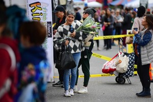       bla091219BZNimage101.jpg
