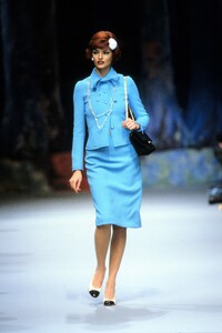 60383544_linda-evangelista(2).thumb.jpg.4618614498fc304f7cb143806341d51e.jpg