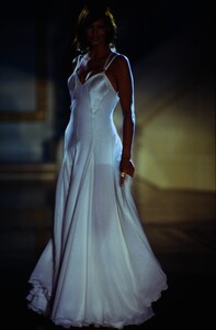 693430774_versace-hc-fw-1994(9).thumb.jpg.bb1968d99884d7382d3cc9e8ae79d846.jpg