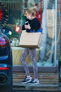 rob121219BZNimage124.jpg