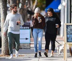         tis111219BZNimage32.jpg