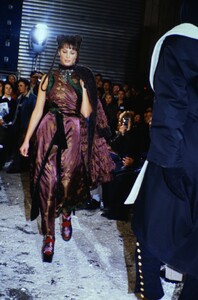 800847669_JeanPaulGaultier1994Fall(4).thumb.jpg.0737b88ea7b09ba61bffcbd30d05690a.jpg