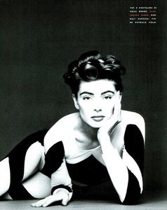 Anderson_Vogue_Italia_March_1991_04.thumb.png.687a2d8ee639063daac31bf5efef557a.png