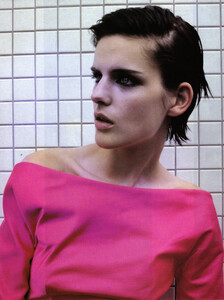 Ball_Gowns_Borthwick_Vogue_Italia_September_1995_09.thumb.jpg.70b5d9b9ed89cc68519a06fa2c15513a.jpg