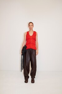 Bottega-Veneta-PF20_LOOK-24_W.thumb.jpg.8ecb92a8726f35a3895c70693b5f2a12.jpg