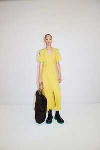 Bottega-Veneta-PF20_LOOK-43_W.thumb.jpg.ae100a8b3be47ea3f1a258e4c9a7f406.jpg