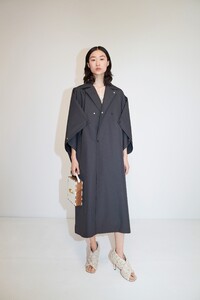 Bottega-Veneta-PF20_LOOK-47_W.thumb.jpg.b780d35eb6151c6e105611715c9c0bc8.jpg