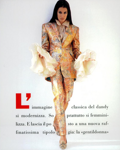 Chin_Vogue_Italia_March_1991_02.thumb.png.14c4fa6bb515bd6f8d61f57527ab2bcc.png