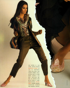 Chin_Vogue_Italia_March_1991_03.thumb.png.c3516264b451beb359c452136fd35cb4.png