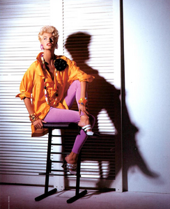 Coco_Meisel_Vogue_Italia_March_1991_06.thumb.png.8bc051d09983dbdfda7b4012f8b12d32.png