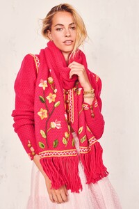 EDDIE-SCARF-MAGENTA1.thumb.jpg.caaa90ffa2738e24df06be26960d1805.jpg