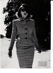 EH_Comte_Vogue_Italia_September_1995_05.thumb.jpg.0f96bf55d4d2ff09a103c519746c44f6.jpg