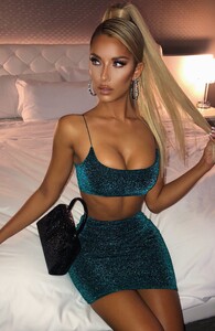 Janelle_Top_-_Emerald_Sparkle_1_62ef1cb4-226e-44c1-bf43-6f25d4abc15d.jpg