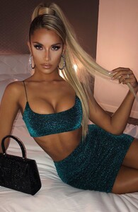 Janelle_Top_-_Emerald_Sparkle_3_b89d3f97-6af8-4051-8c61-86e1cdc2debc.jpg