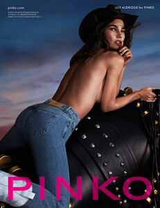 Lily-Aldridge-PINKO-SS20-05.thumb.jpg.9f330b52153c9025836d16e49f2ac230.jpg