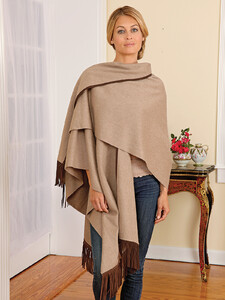 Maraposa_Shawl_Taupe_5789.jpg