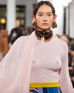 MonaMatsuoka_YProject2_Instagram20180928.thumb.jpg.f043c589dc0591f682004b2ec4df7302.jpg