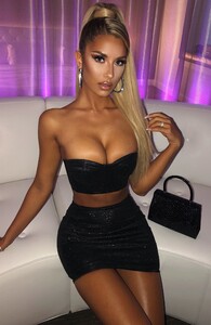 Patrice_Set_-_Black_Glitter_1_f57bf521-13e5-460c-b37b-2644706a00c4.jpg