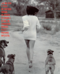 Ritts_Vogue_Italia_March_1991_03.thumb.png.4f291e500b60ee861602ea5f9d013d12.png