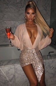 Tarsha_Mini_Skirt_-_Nude_2.jpg