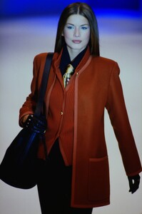 basia.thumb.jpg.effe59e4b9b68a286ae49994b0ce1dd5.jpg
