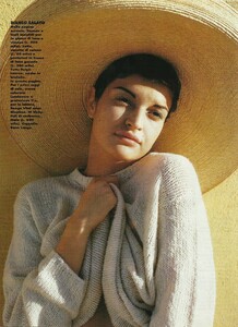 elleItalia0395.thumb.jpg.7ed8ecb1aa022a609b6056938921cc23.jpg