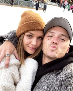 josephineskriver_74712594_2549521658434859_8230387349151032825_n.jpg