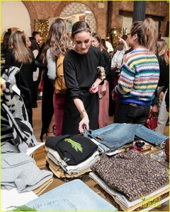 katie-holmes-karlie-kloss-more-amazon-fashion-event-46.jpg