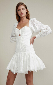 large_acler-white-albion-cotton-mini-dress.thumb.jpg.cda11357b19e694e4cb388b212629ea8.jpg