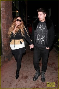 mariah-carey-bryan-tanaka-go-shopping-in-aspen-05.jpg