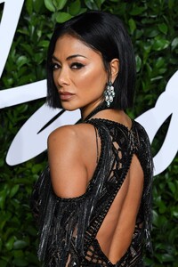 nicole-scherzinger-fashion-awards-2019-red-carpet-in-london-8.jpg