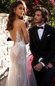 rg-012_-_mid_back_-_web.jpg