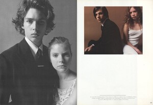 steven_meisel-a_whiter_shade_of_pale-vogue_italia_n.572-april_1998_9-10.jpg.c207101fa4cfd947092973de8dc7afcb.jpg