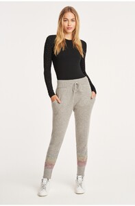 tm-202-668-excl-black_00004.thumb.jpg.ed6ea46968c025d7570c4e56b51c40df.jpg