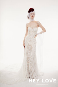 vonAagh_HeyLoveBridal_1019_08-004logo_b.thumb.jpg.997c9f682a0e762bbb6ce356b7069764.jpg