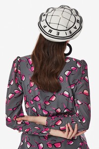 00002-emporio-armani-pre-fall-2020.thumb.jpg.35276cd0d45d21349bbfa53f53276dae.jpg