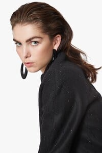 00014-emporio-armani-pre-fall-2020.thumb.jpg.93faf54575062ca0edde32d29eefb29a.jpg